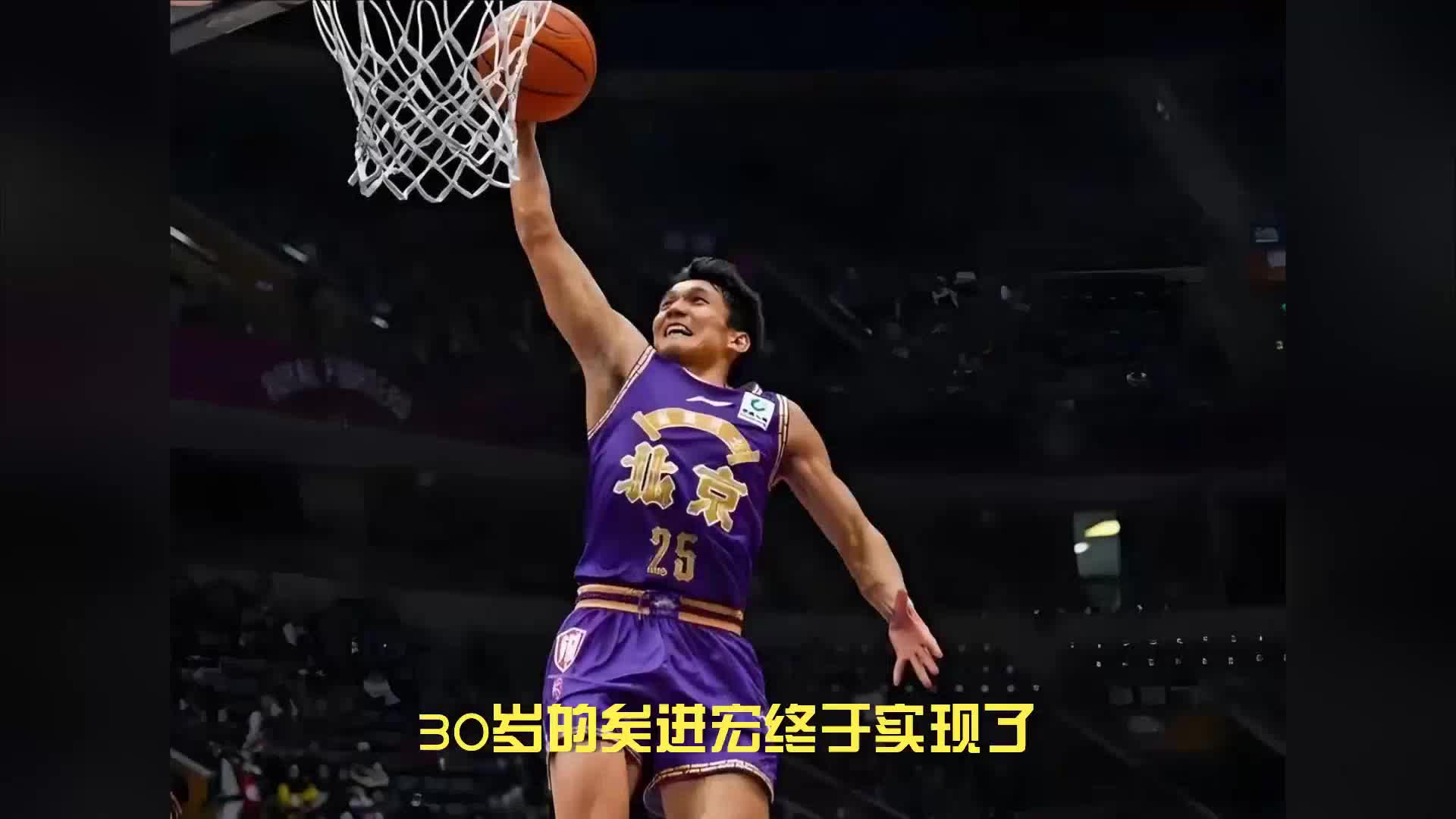 爱游戏官方入口-关于拜仁慕尼黑训练开放日，今夜复出首秀引欢呼，CBA常规赛在即，团队化学反应显著的信息